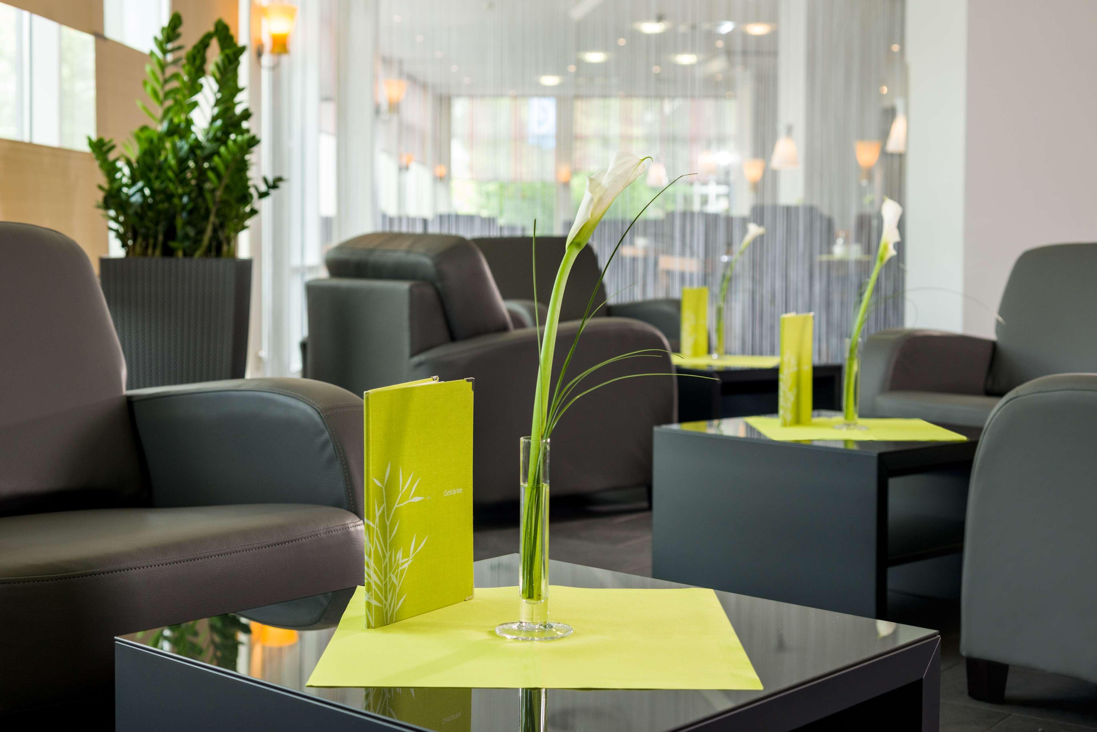 Essential By Dorint Koeln-Junkersdorf Hotel Exterior photo
